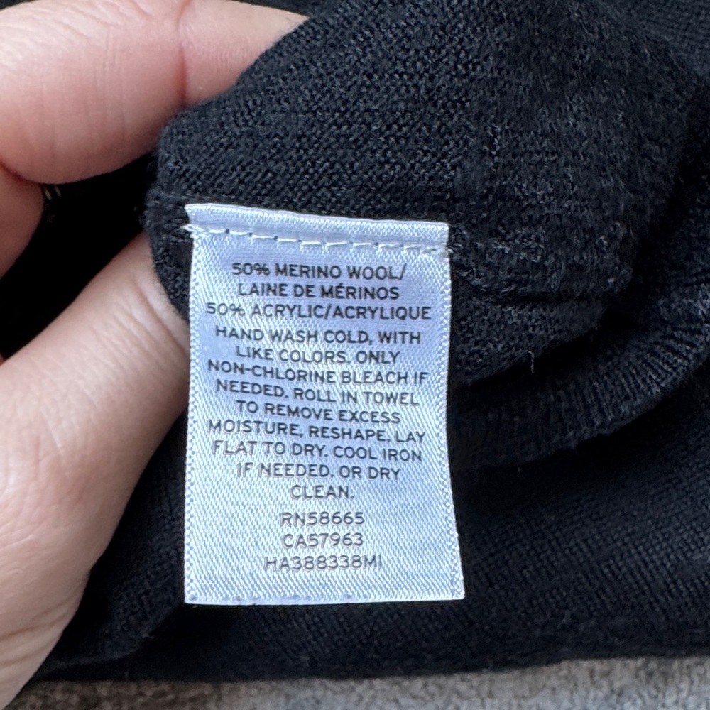 Halogen Classic Black Crewneck Sweater - Picture 3 of 3